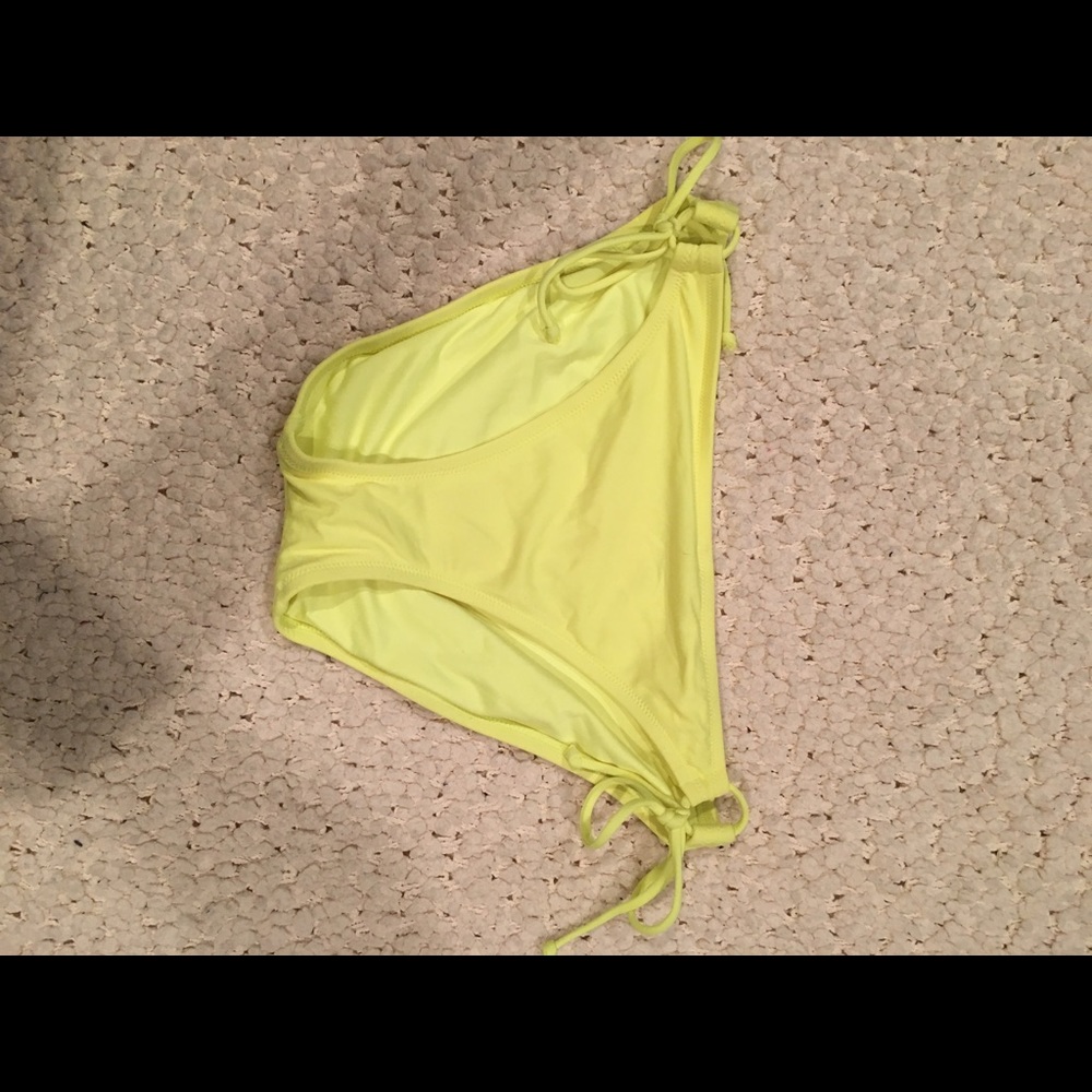 Bikini bottoms